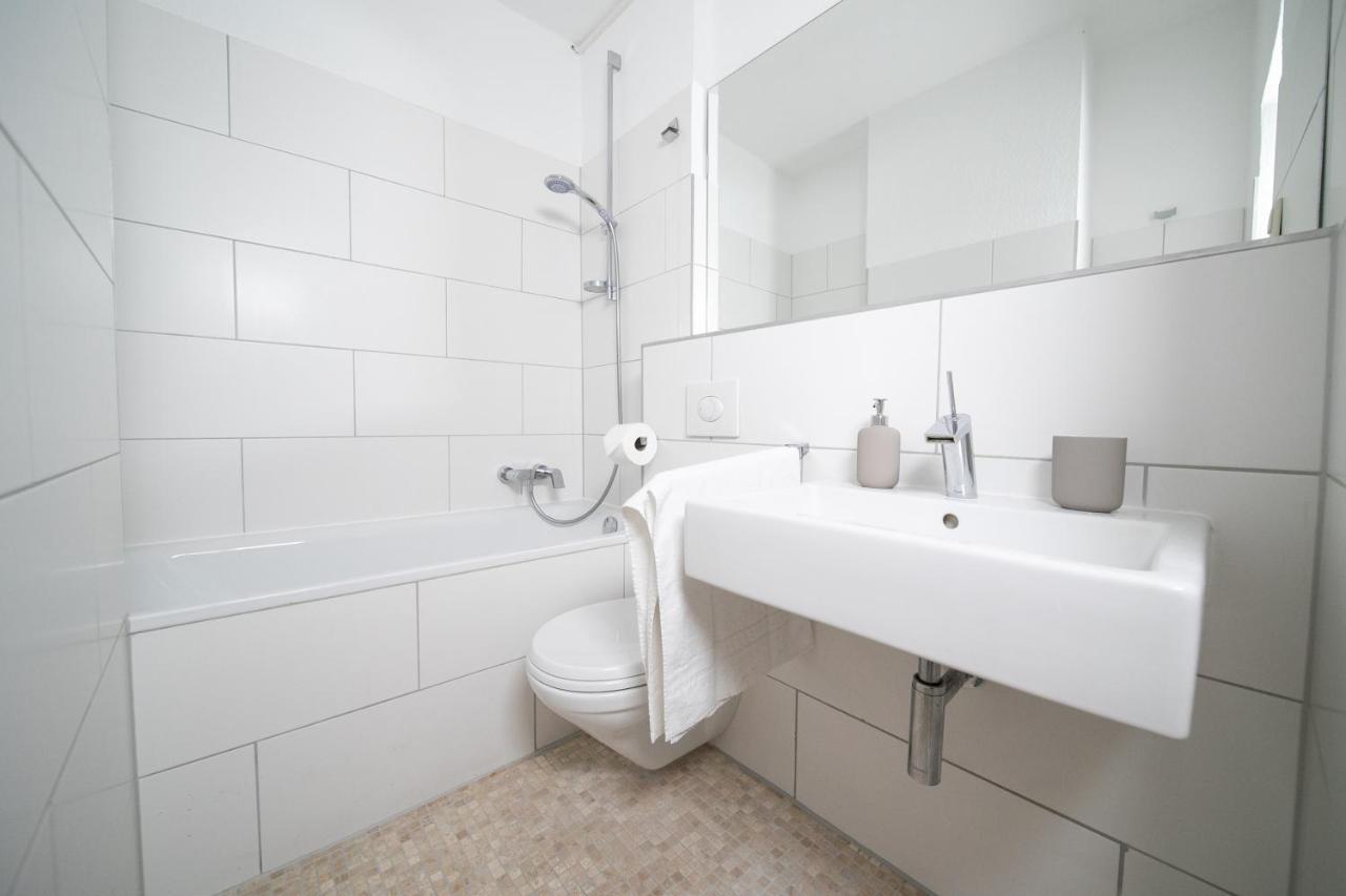 Apartment Blue - Zentral Und Gut Angebunden Dusseldorf Ngoại thất bức ảnh