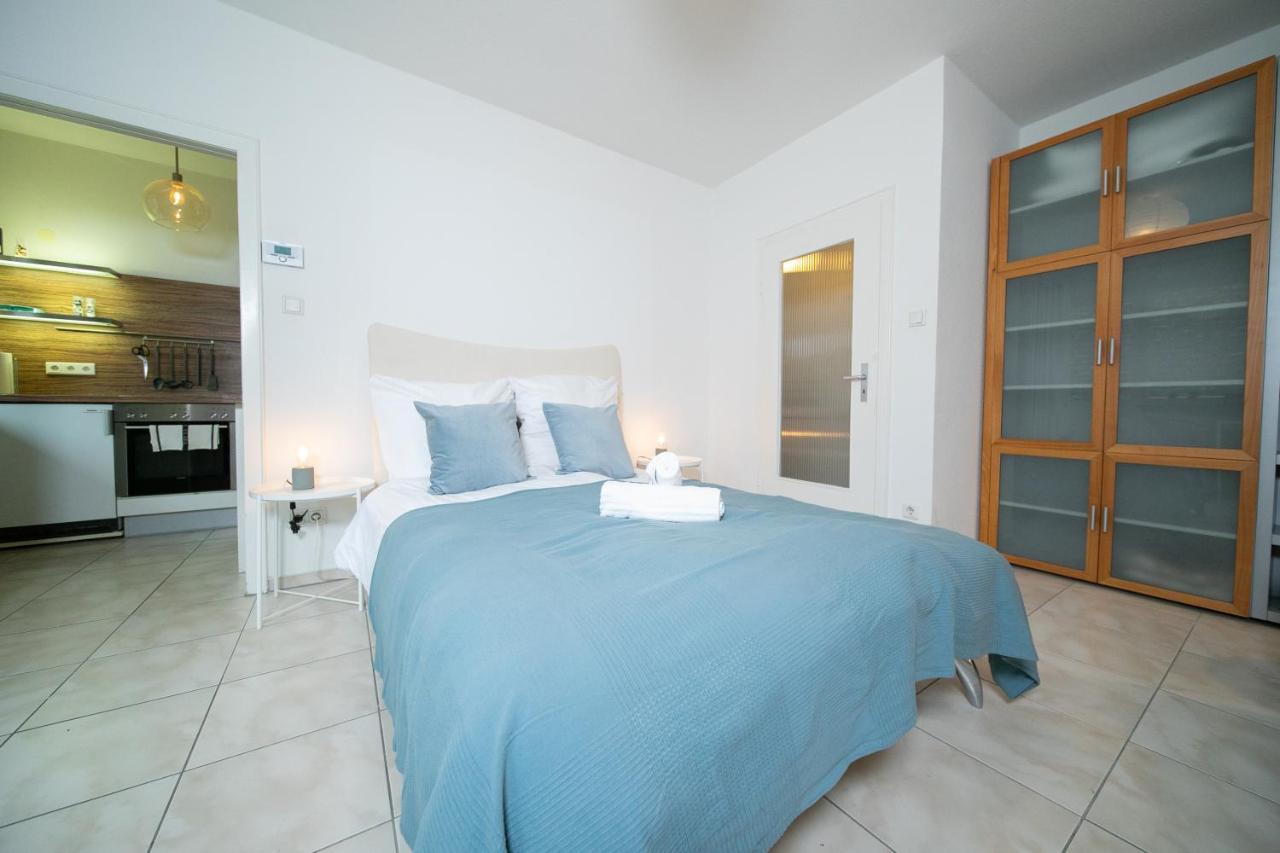 Apartment Blue - Zentral Und Gut Angebunden Dusseldorf Ngoại thất bức ảnh